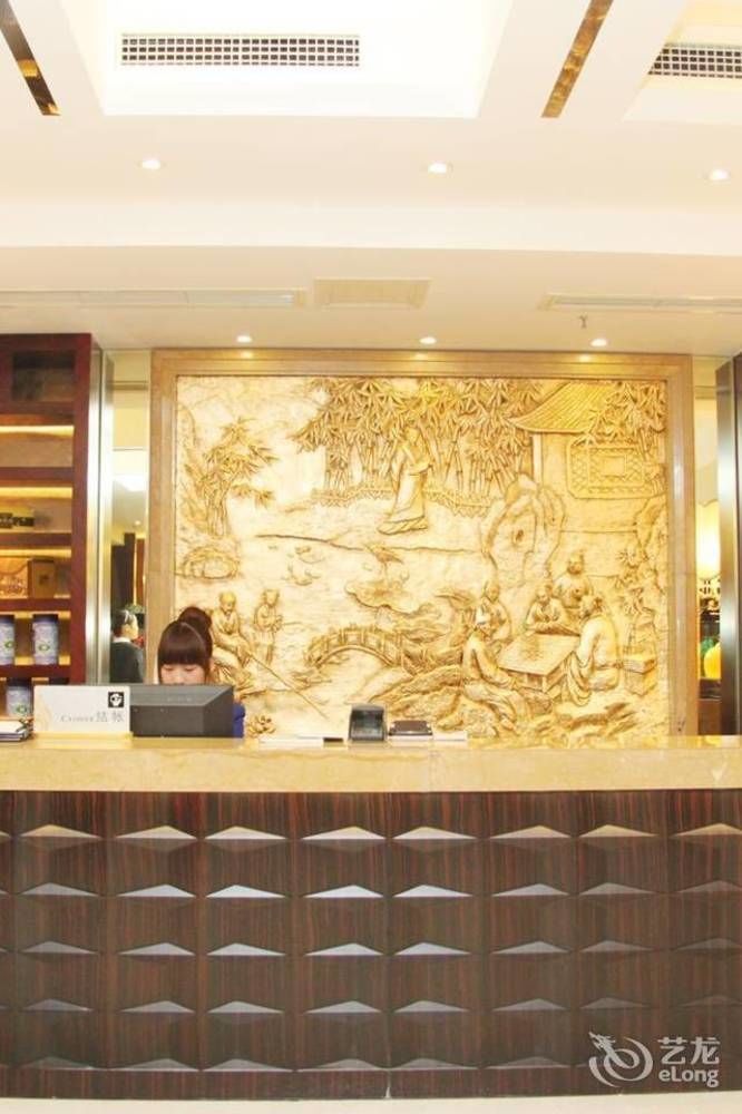 Jin Long Hotel Chengdu Buitenkant foto